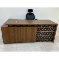 مكتب اداره خشب صناعي